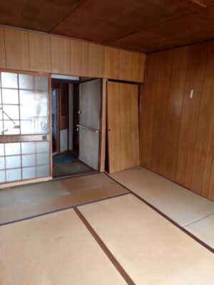寿町にて親の遺品整理｜賃貸退去に伴う家財道具一式処分